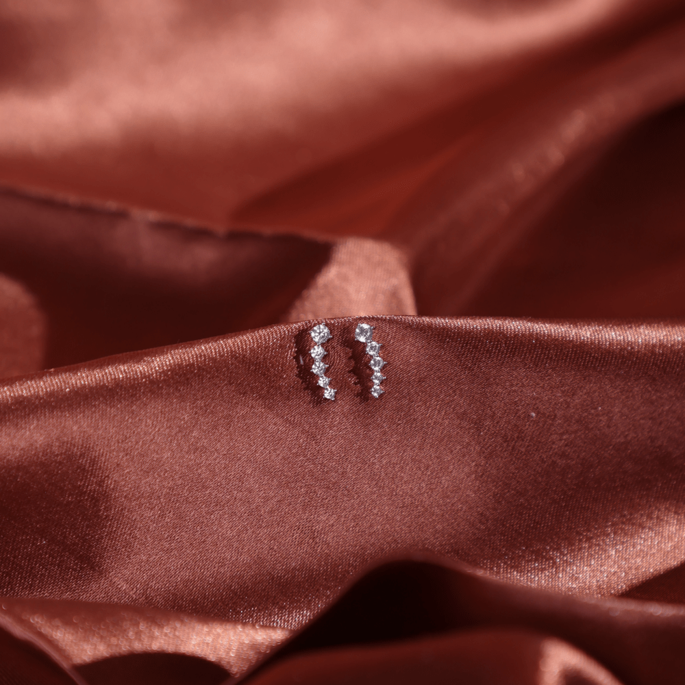 Linear Spark Stud Earrings - Onira Jewels