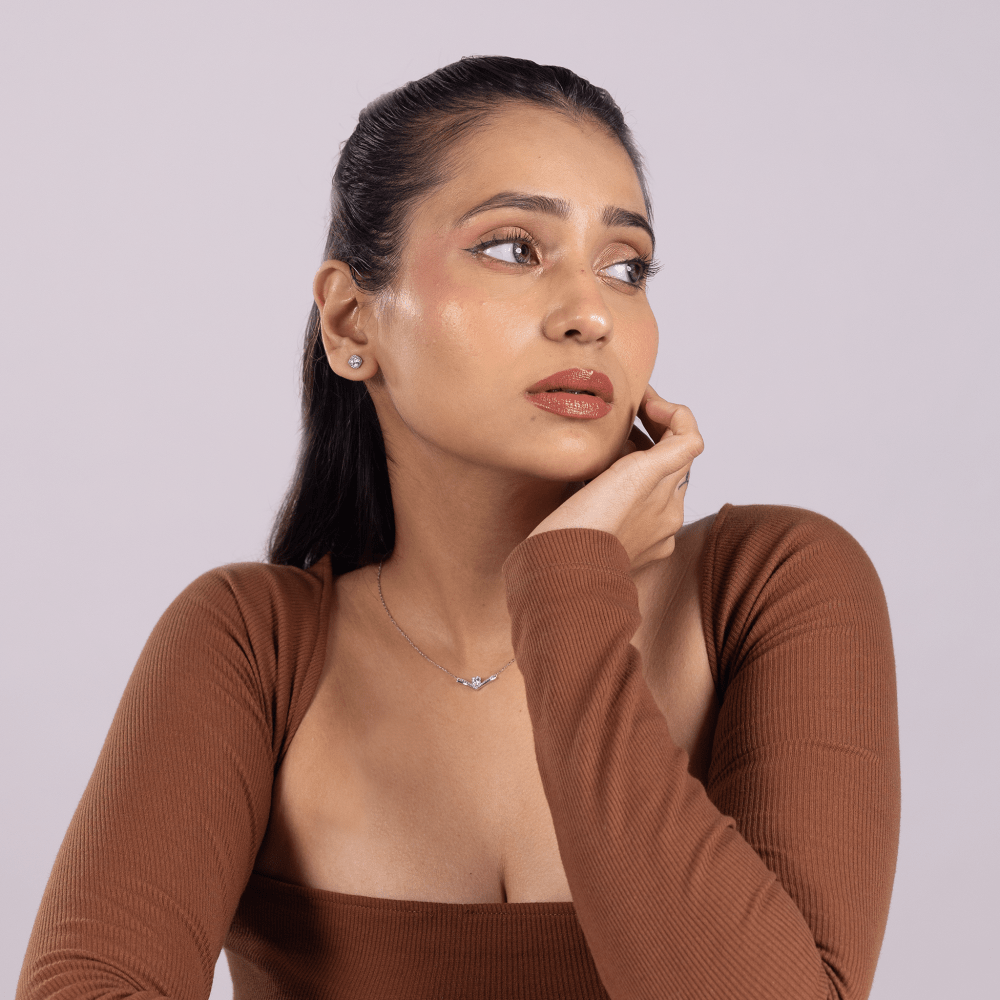 Grace Curve Necklace - Onira Jewels