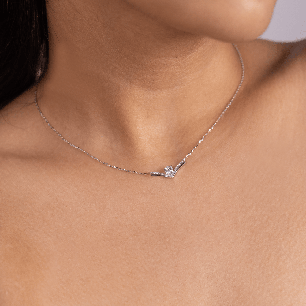 Grace Curve Necklace - Onira Jewels