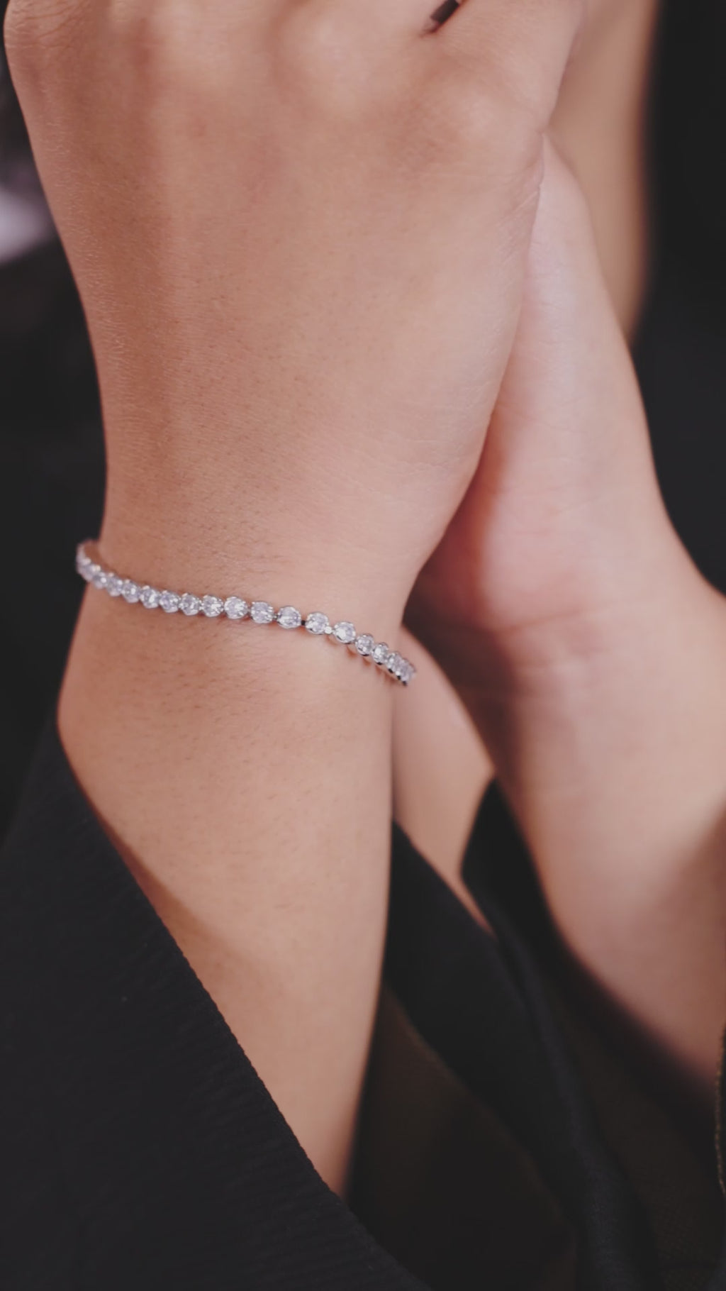 Elara Spark Line Bracelet